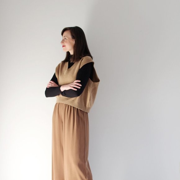 Oak + Fort Wool Sweater Vest Tan XS - Picture 2 of 8